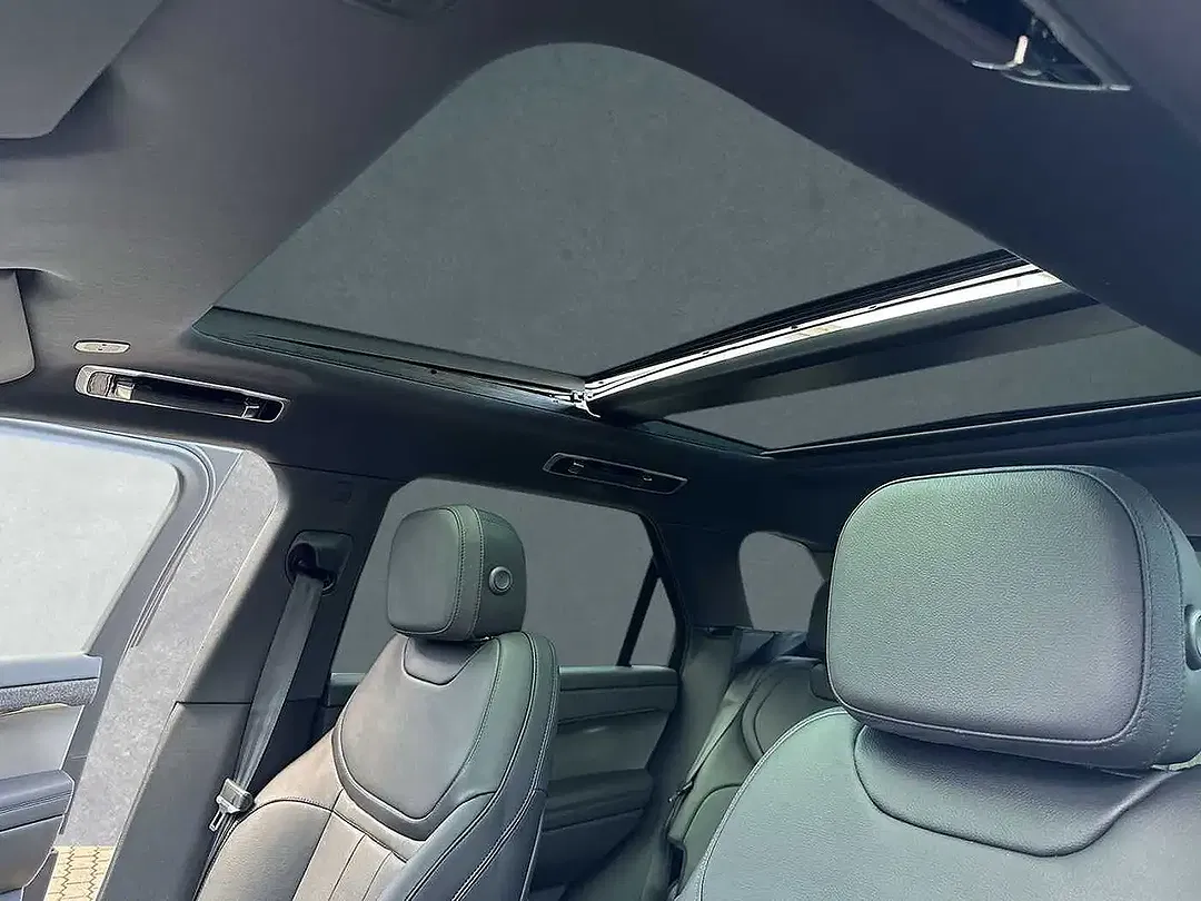 Land Rover Range Rover Sport - Thumbnail 10