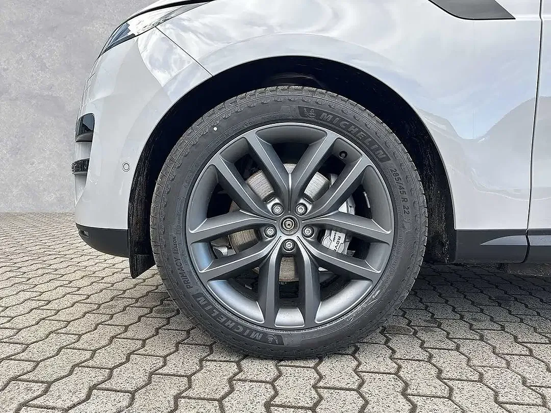 Land Rover Range Rover Sport - Thumbnail 9