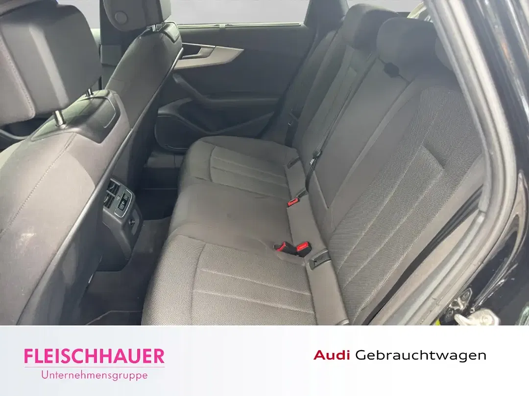 Audi A4 - Thumbnail 13
