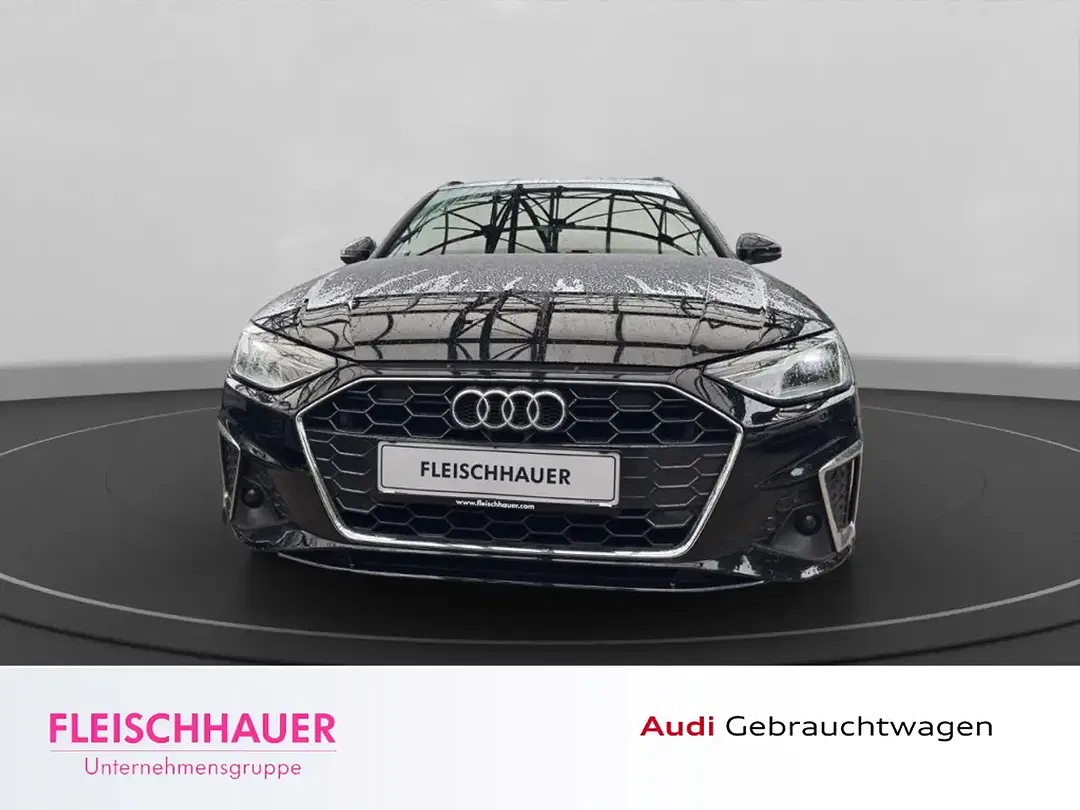 Audi A4 - Thumbnail 2