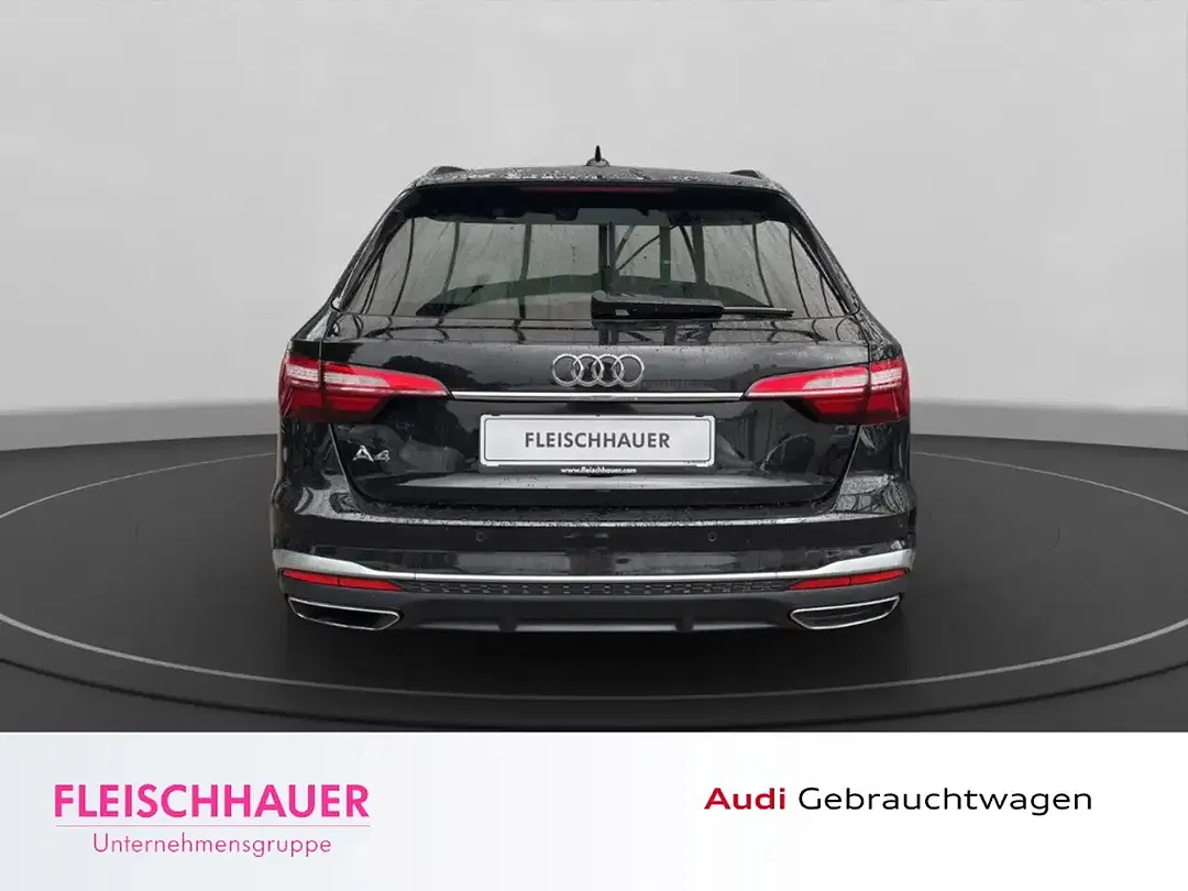 Audi A4 - Thumbnail 5