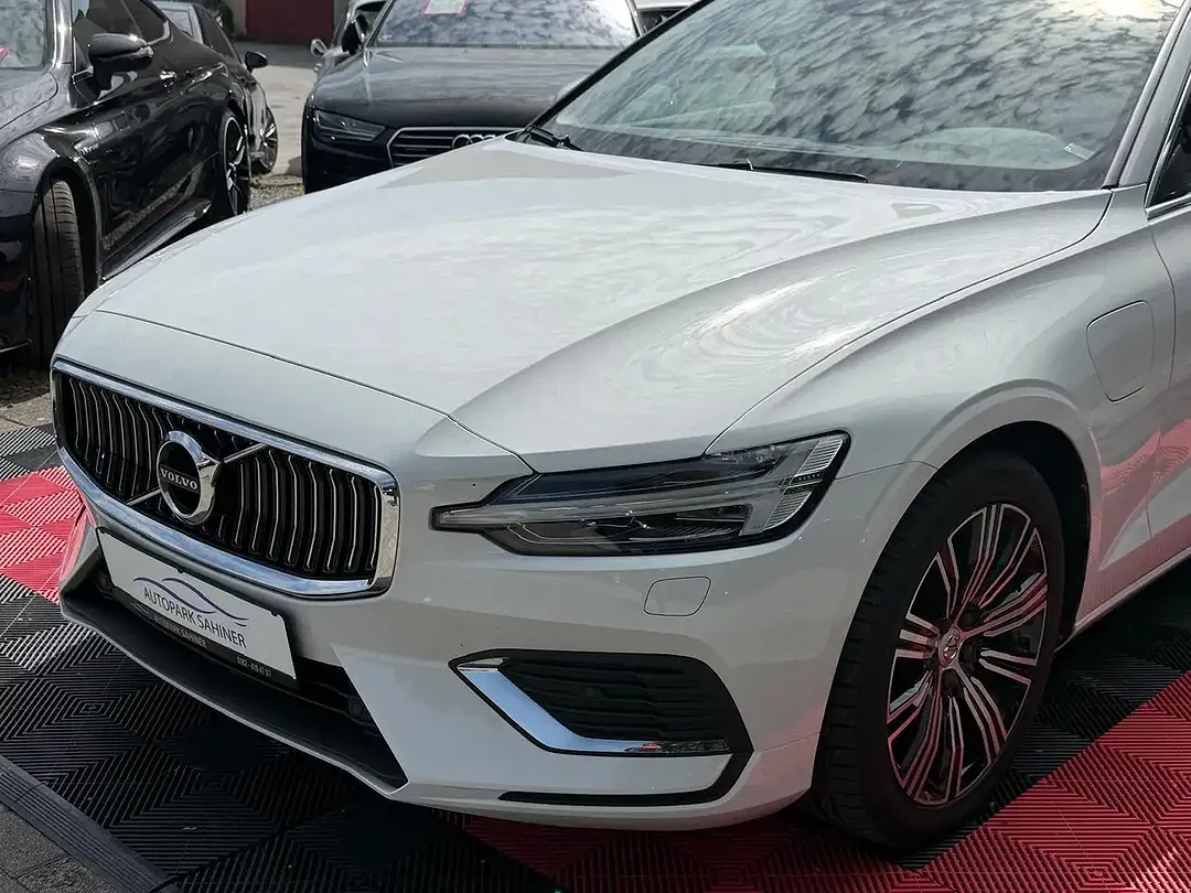 Volvo V60 - Thumbnail 10