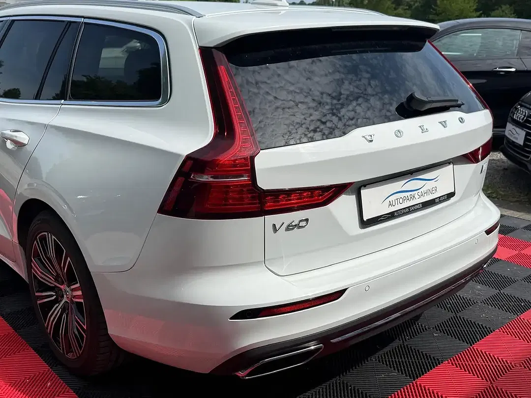 Volvo V60 - Thumbnail 13