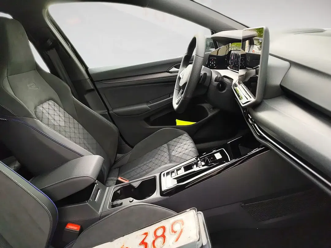 Volkswagen Golf Variant - Thumbnail 8