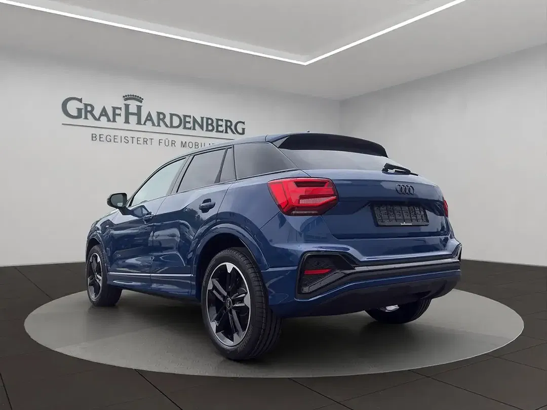 Audi Q2 - Thumbnail 4