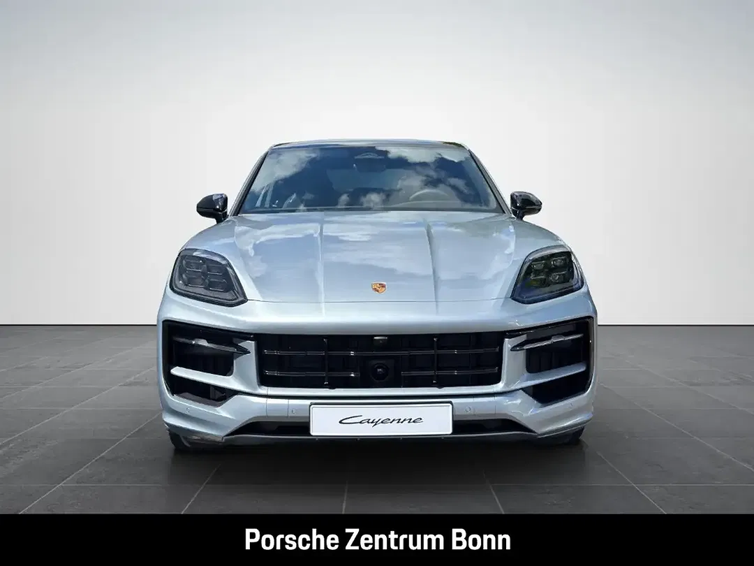 Porsche Cayenne - Thumbnail 2