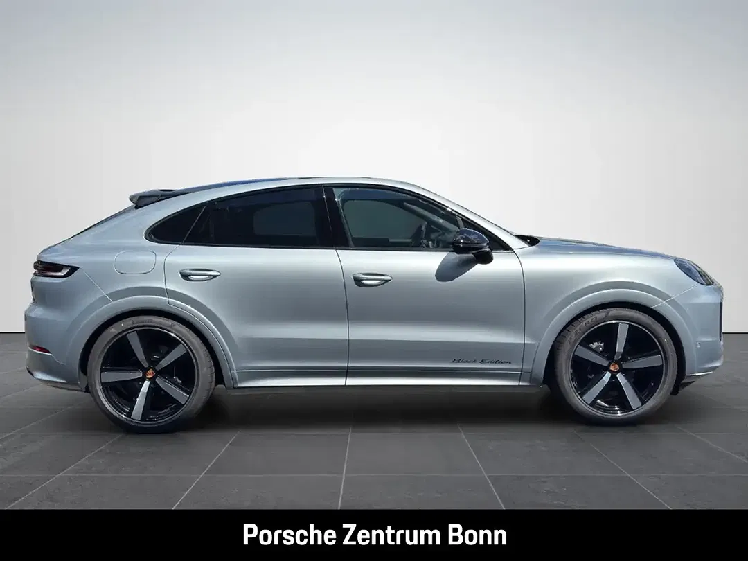 Porsche Cayenne - Thumbnail 4