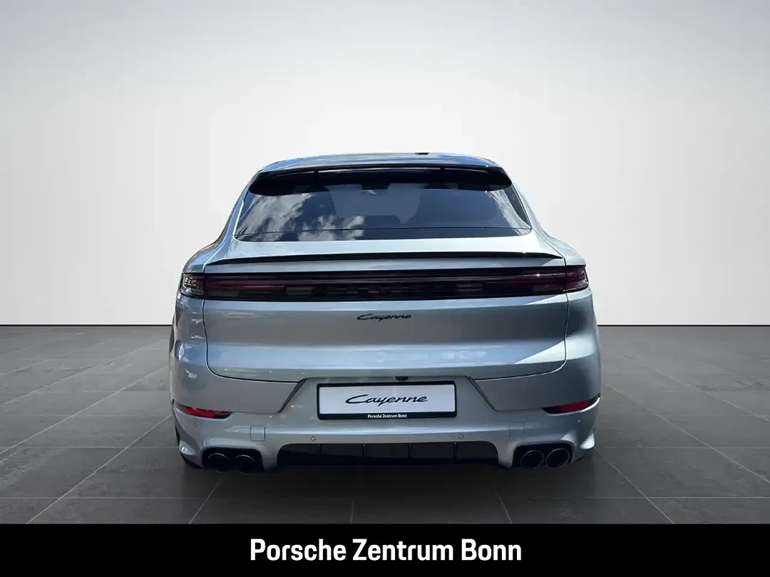 Porsche Cayenne - Thumbnail 6