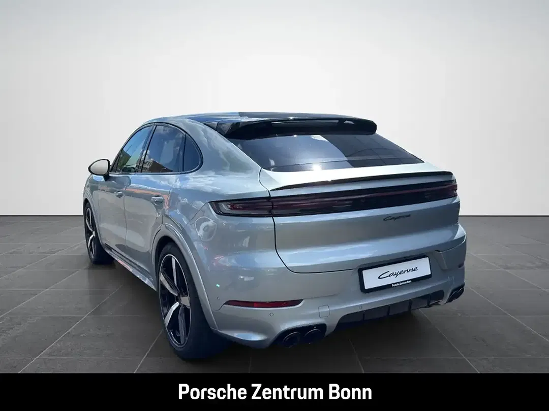 Porsche Cayenne - Thumbnail 7