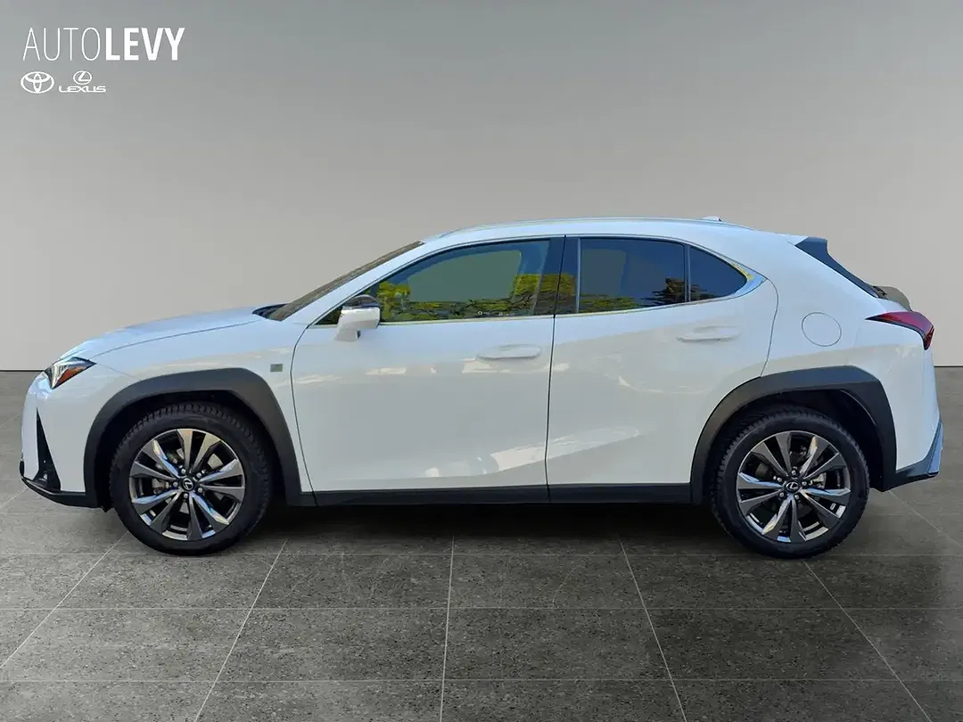 Lexus UX 300h - Thumbnail 2