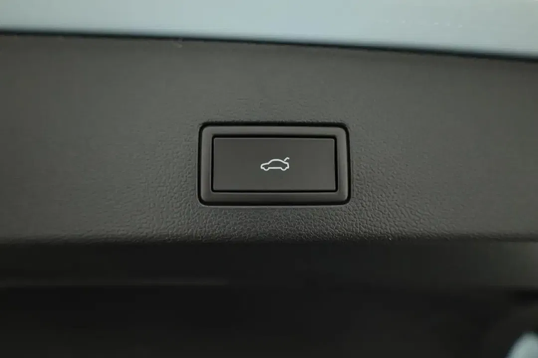Volkswagen Golf Variant - Thumbnail 12