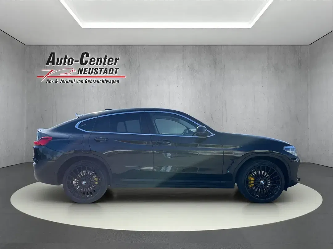 BMW X4 - Thumbnail 2