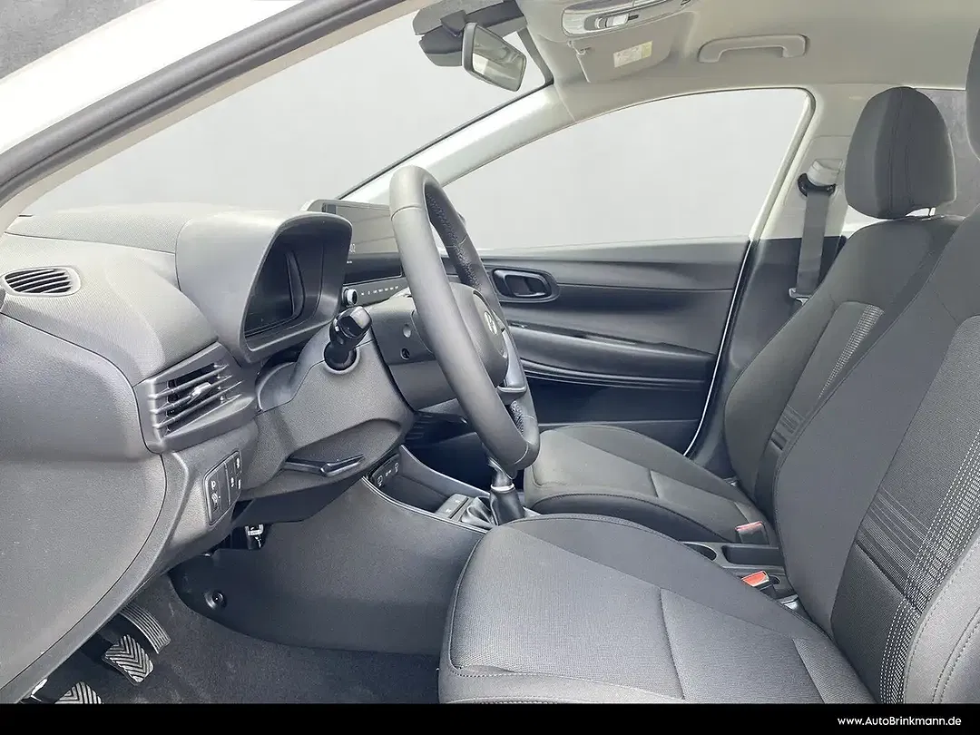 Hyundai i20 - Thumbnail 9
