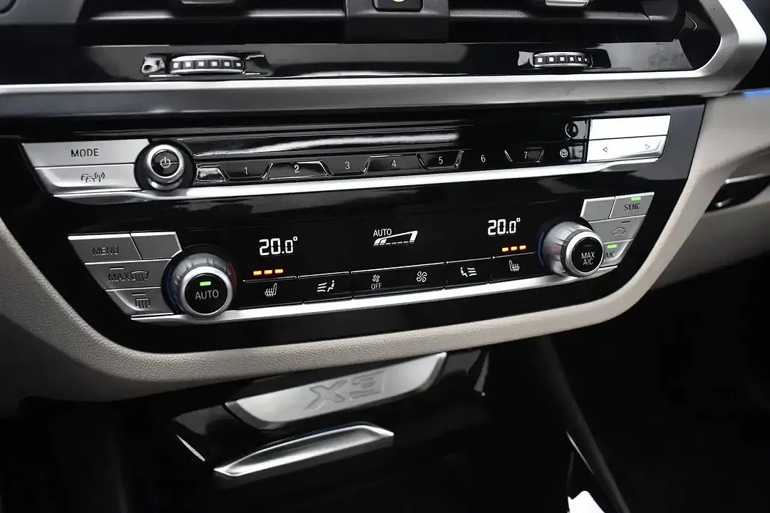 BMW X3 - Thumbnail 17