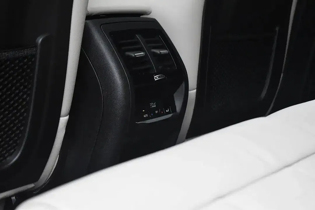 BMW X3 - Thumbnail 24