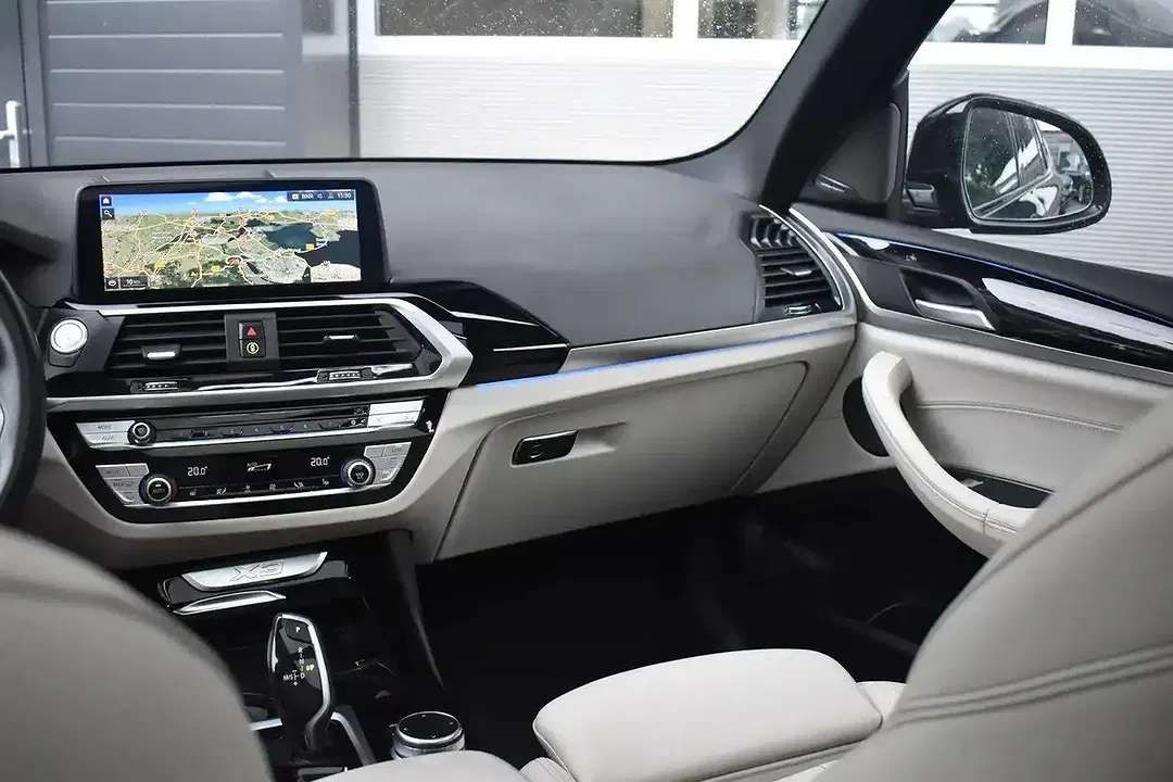 BMW X3 - Thumbnail 26
