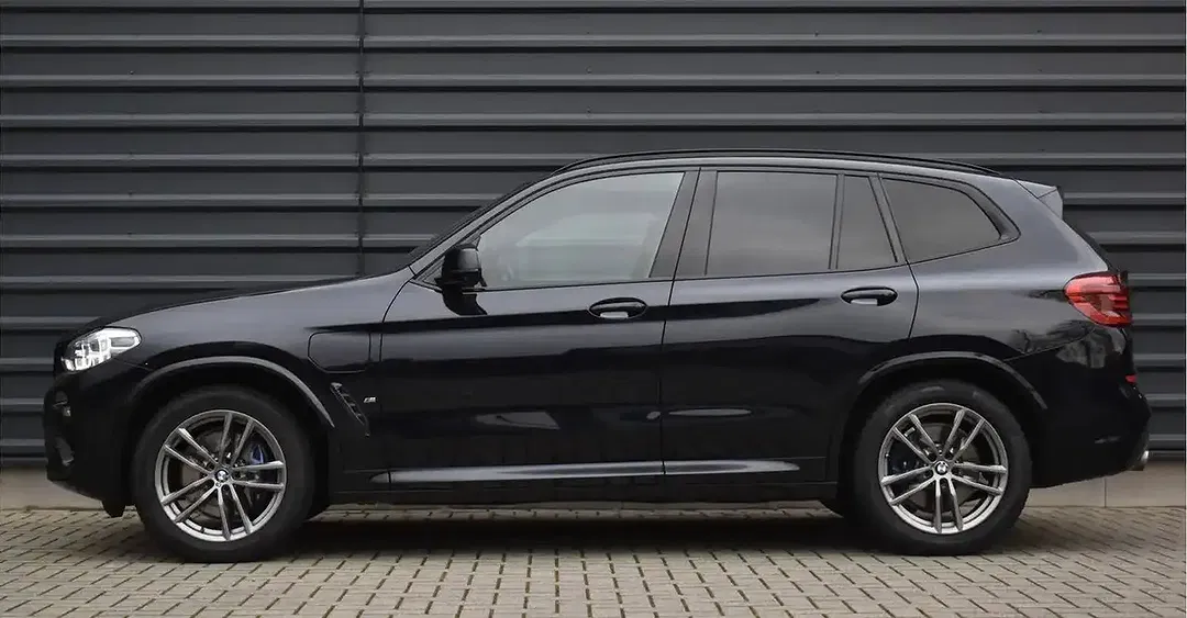 BMW X3 - Thumbnail 4