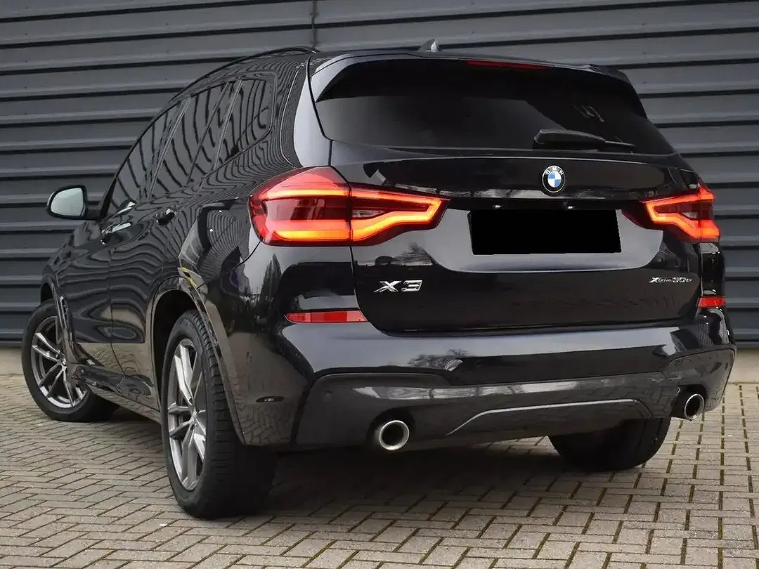 BMW X3 - Thumbnail 8