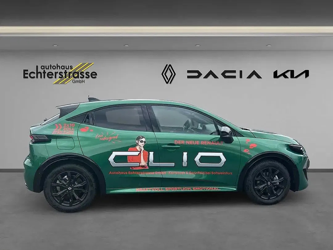 Renault Clio - Thumbnail 10