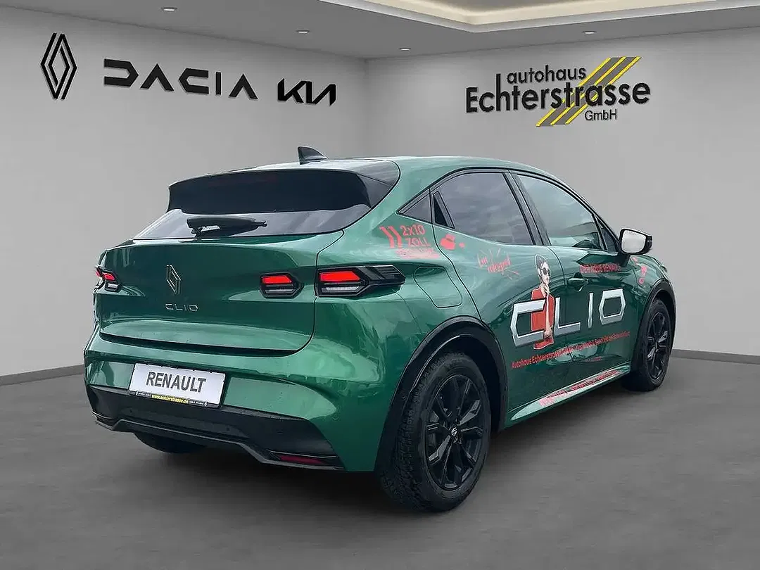 Renault Clio - Thumbnail 9