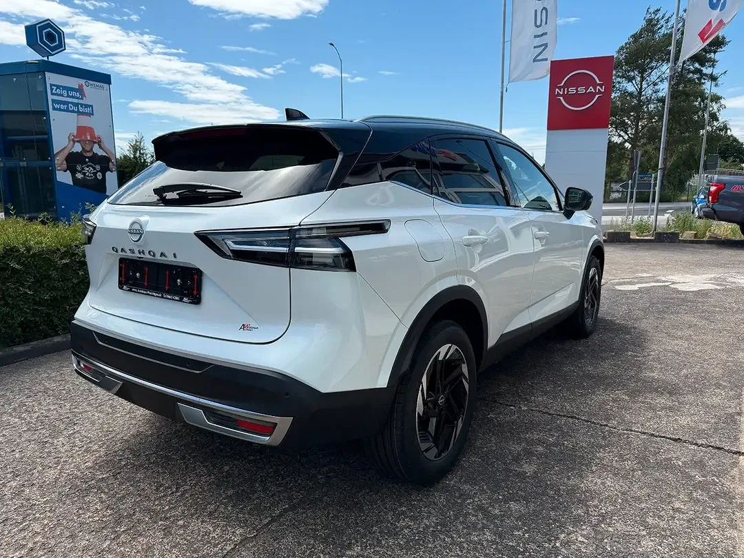 Nissan Qashqai - Thumbnail 11