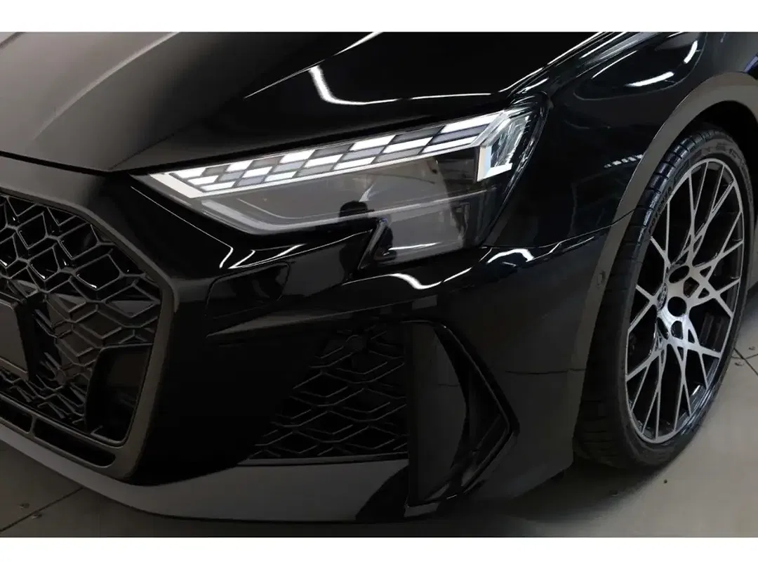 Audi RS3 - Thumbnail 6