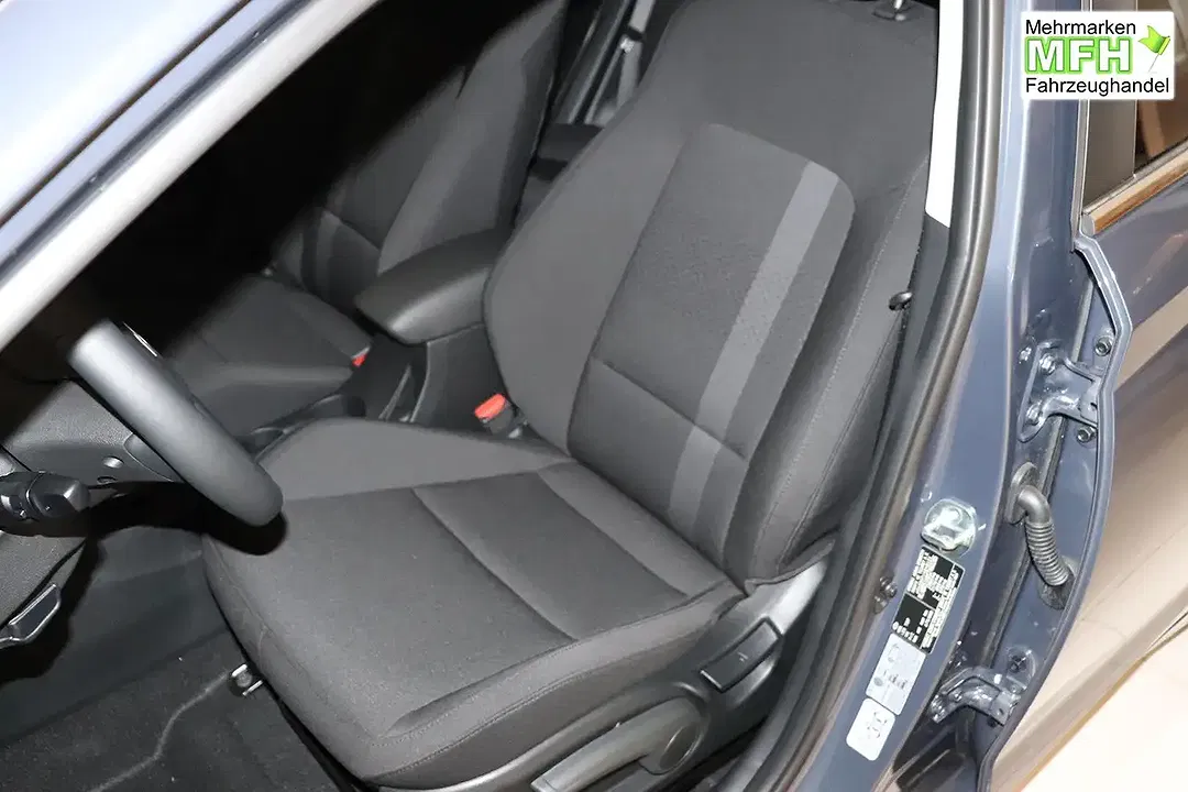 Hyundai i20 - Thumbnail 6