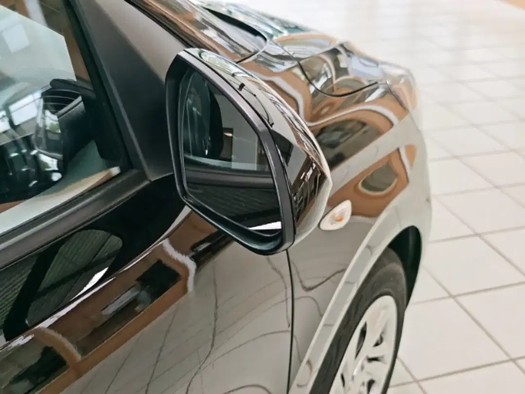 Hyundai i10 - Thumbnail 7