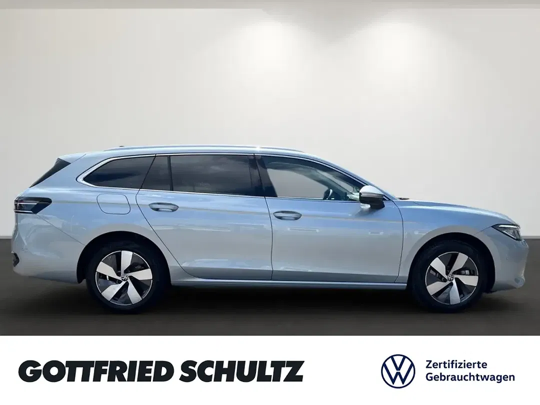 Volkswagen Passat Variant - Thumbnail 4
