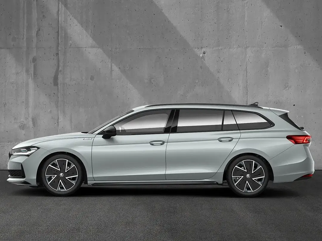 Skoda Superb - Thumbnail 12