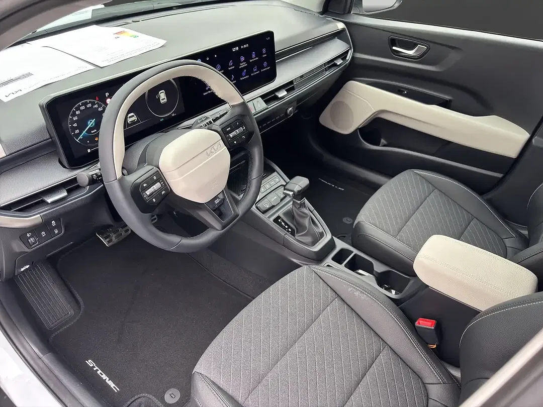 Kia Stonic - Thumbnail 10