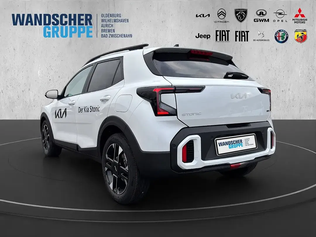 Kia Stonic - Thumbnail 4