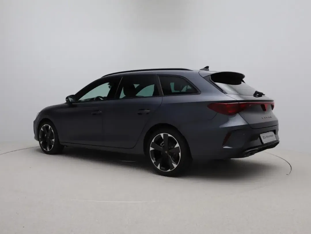 CUPRA Leon - Thumbnail 6