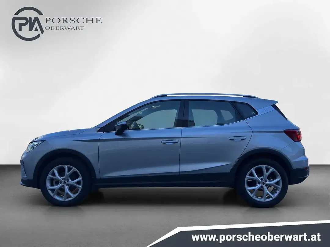 SEAT Arona - Thumbnail 4