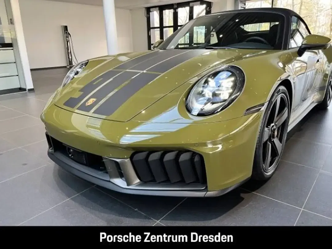 Porsche 992 - Thumbnail 12