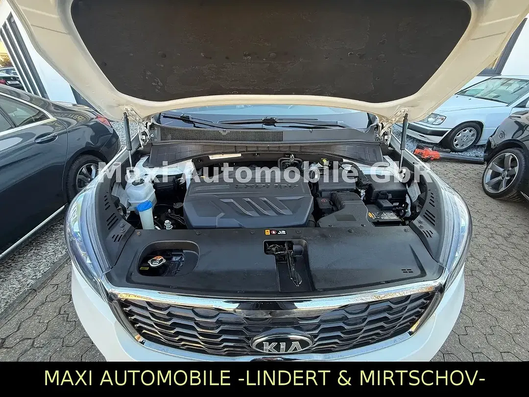 Kia Sorento - Thumbnail 13
