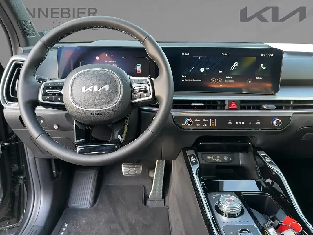 Kia Sorento - Thumbnail 7