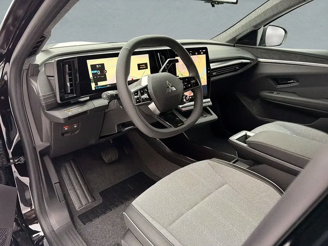 Mitsubishi Eclipse Cross - Thumbnail 10