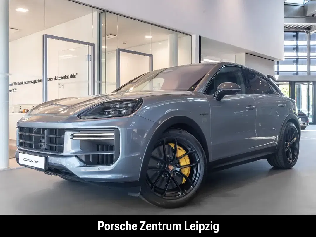 Porsche Cayenne - Thumbnail 1