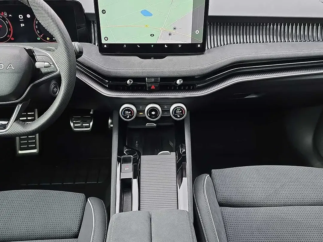 Skoda Superb - Thumbnail 6