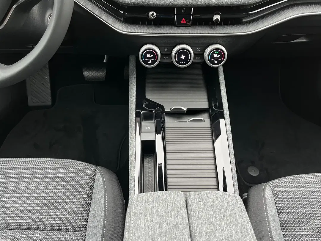 Skoda Superb - Thumbnail 7