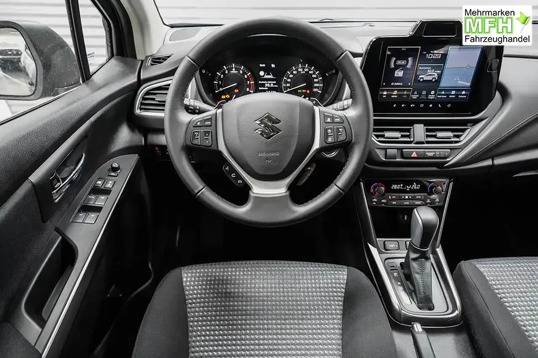 Suzuki S-Cross - Thumbnail 8