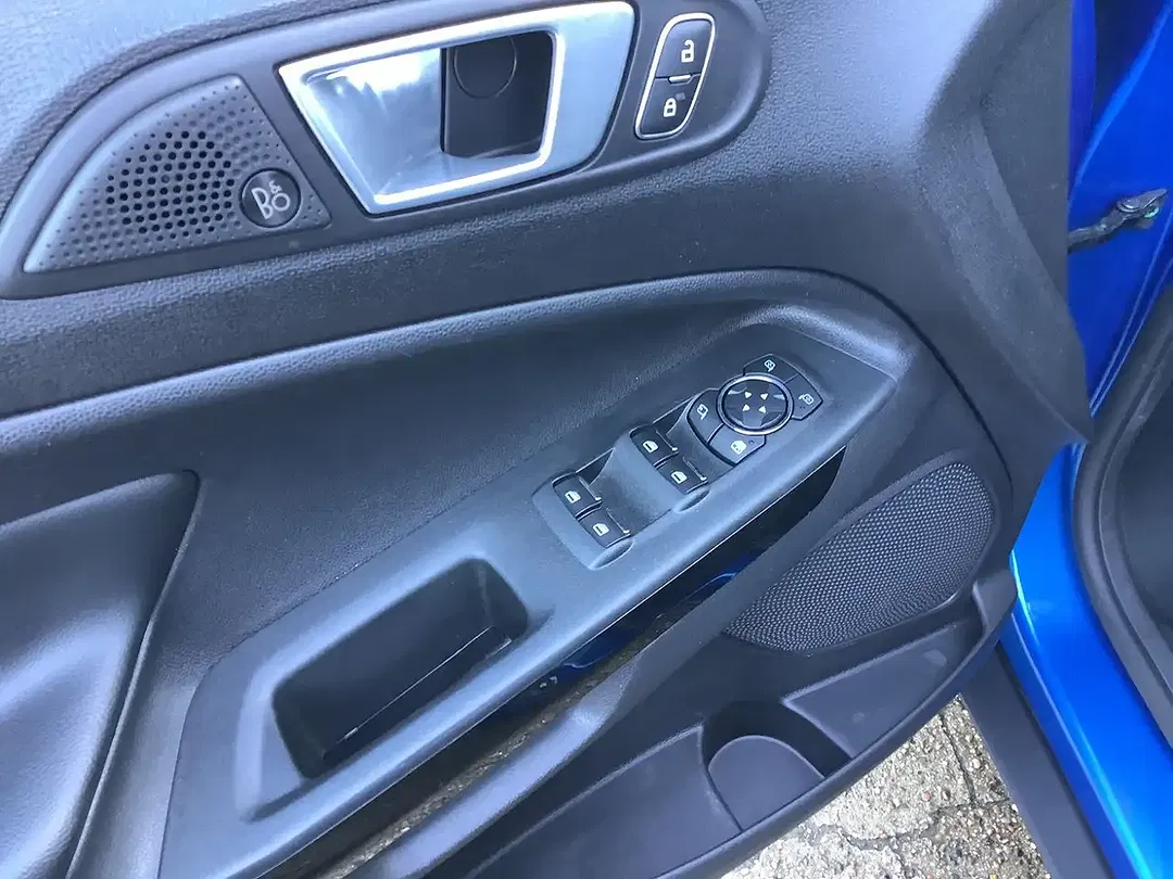 Ford EcoSport - Thumbnail 10