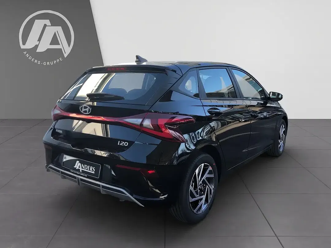 Hyundai i20 - Thumbnail 3