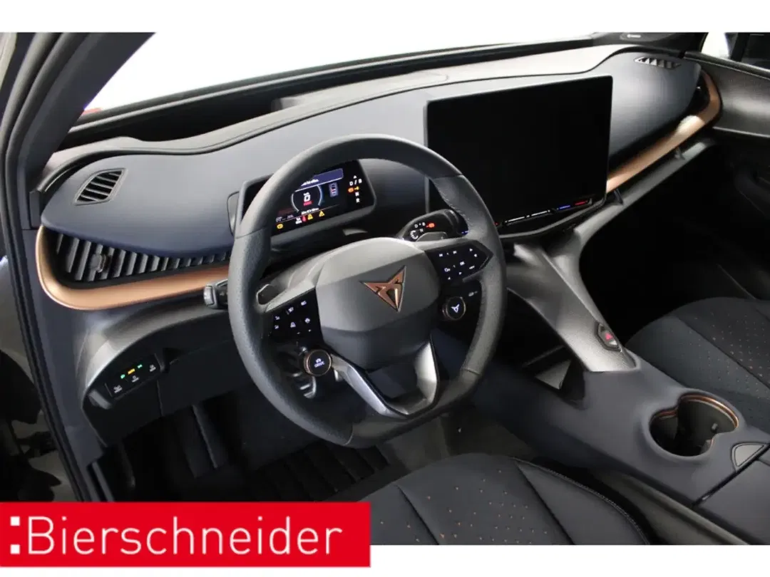 CUPRA Tavascan - Thumbnail 4