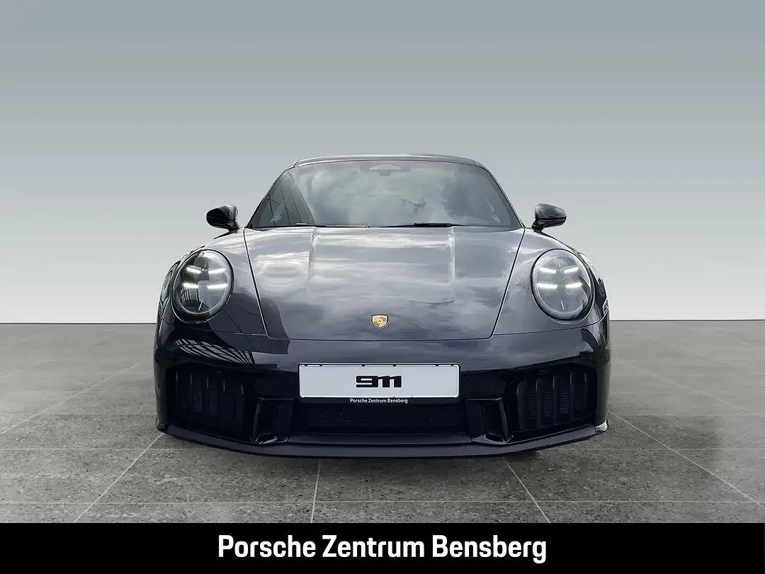 Porsche 911 - Thumbnail 6