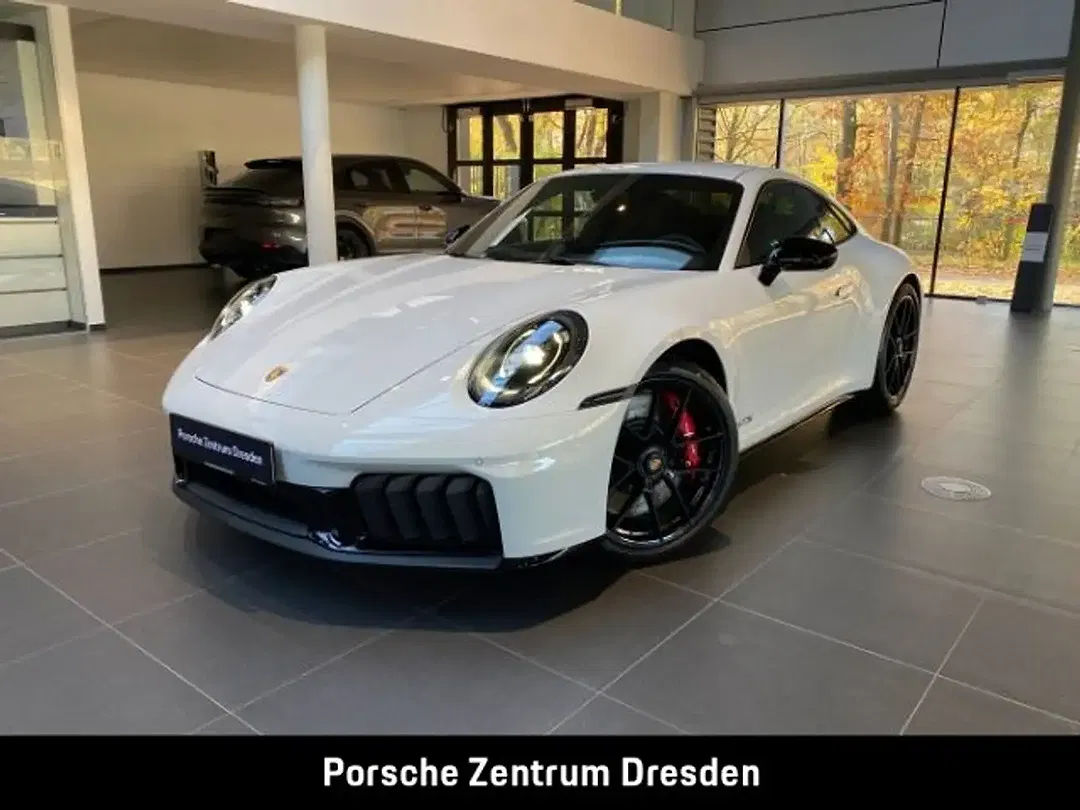 Porsche 992 - Thumbnail 1