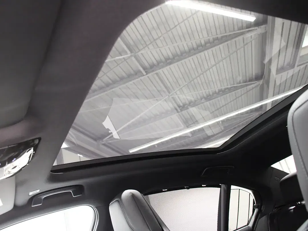 BMW M5 - Thumbnail 9