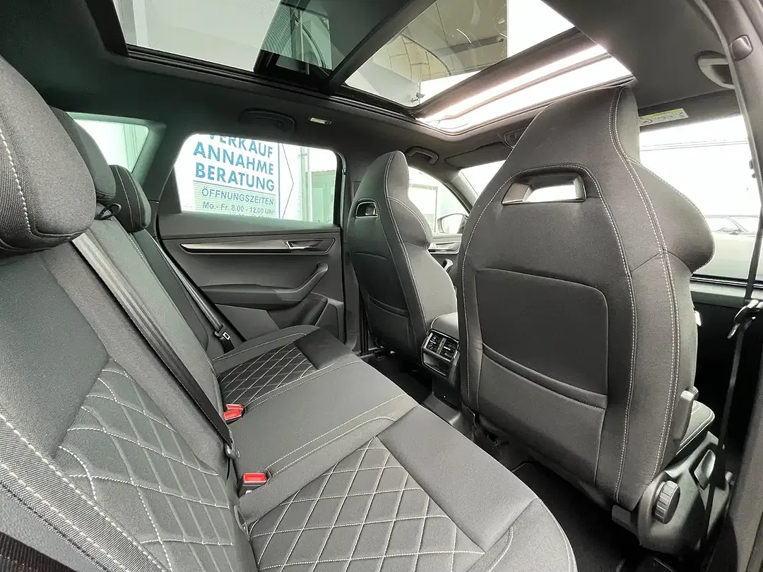 Skoda Karoq - Thumbnail 11