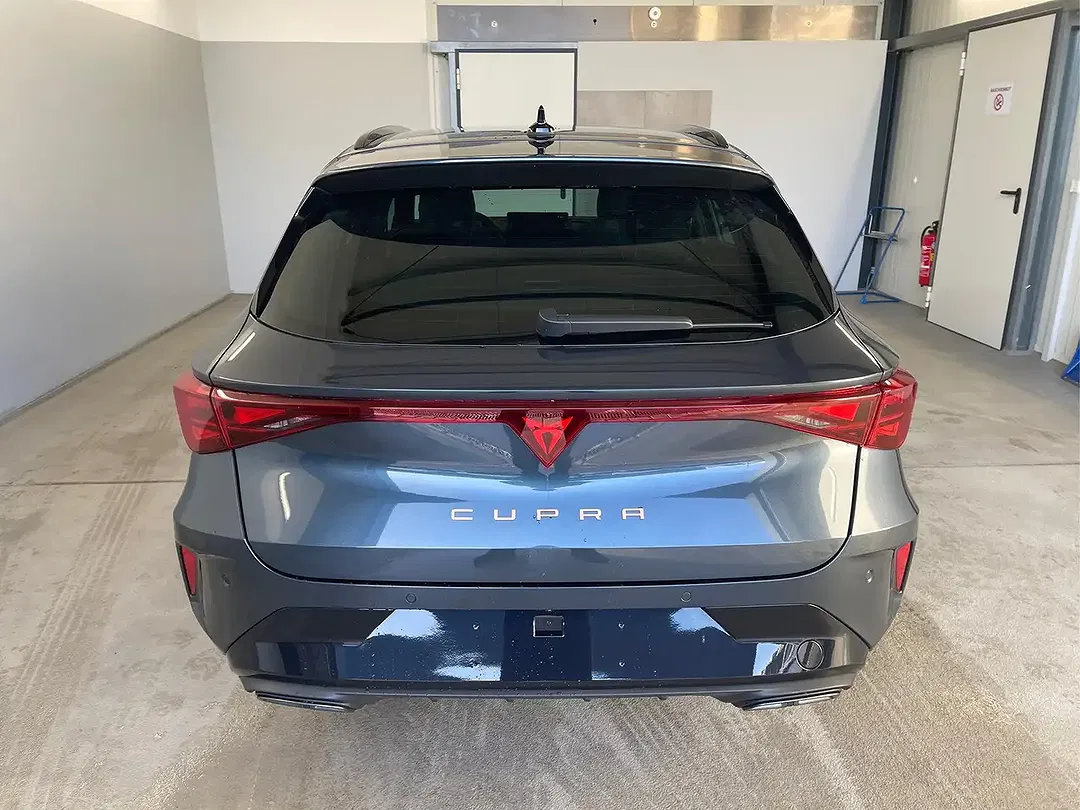 CUPRA Leon - Thumbnail 5
